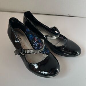 George little girls black shiny high heel shoes with straps size 1